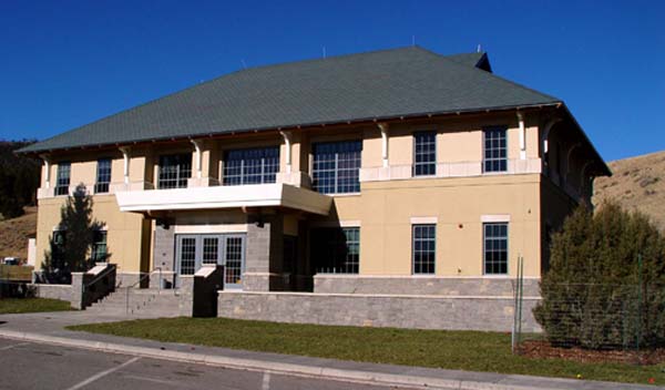 Yellowstone Park courthouse