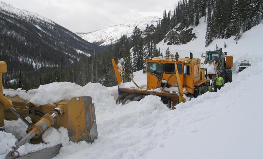 yellowstone-plows-meet