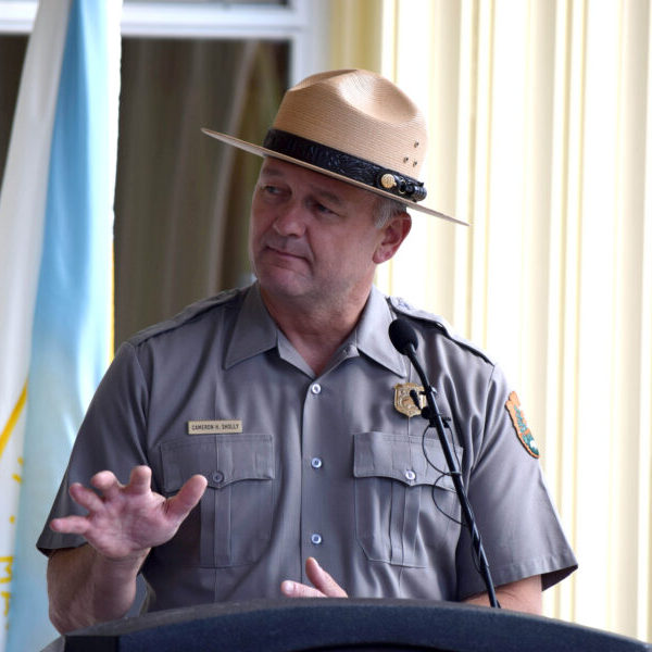 Yellowstone Superintendent to step down at end of September